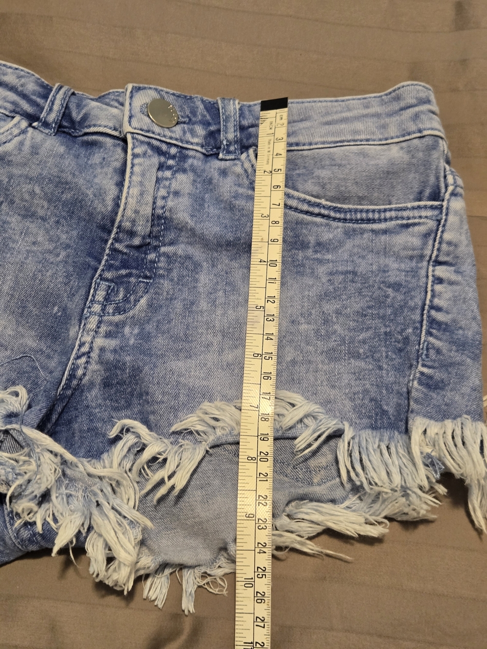 H&M Black, Light Blue & Medium Blue Denim Shorts Bundle Of 3 - Picture 4 of 12